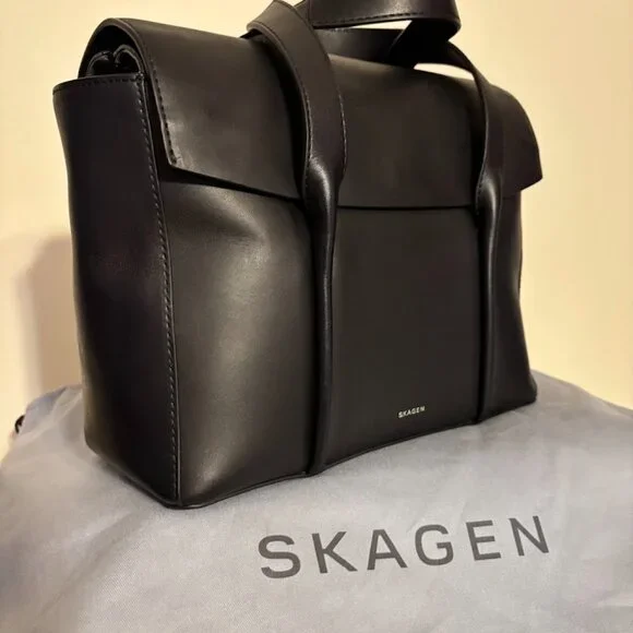 NEW SKAGEN Black Color Leather Handbag and Dust Bag - Picture 7 of 16